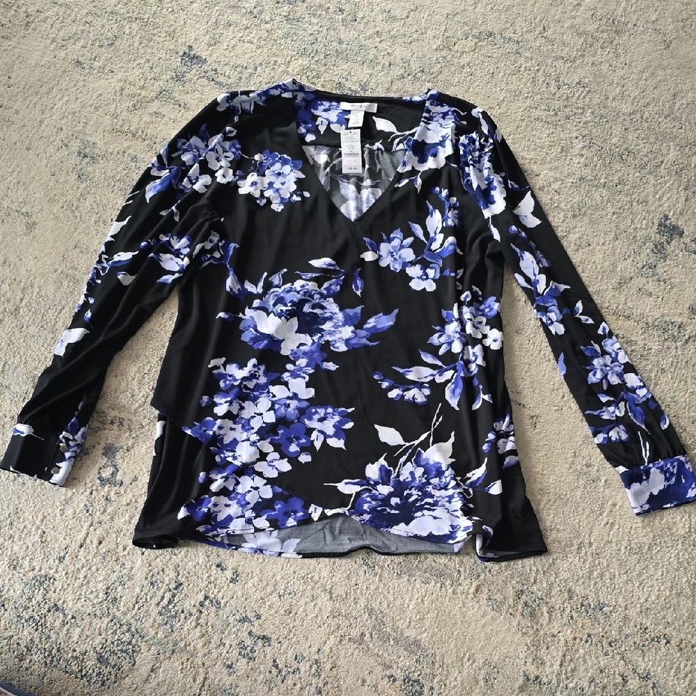 White House Black Market Black and Blue Floral Blouse
